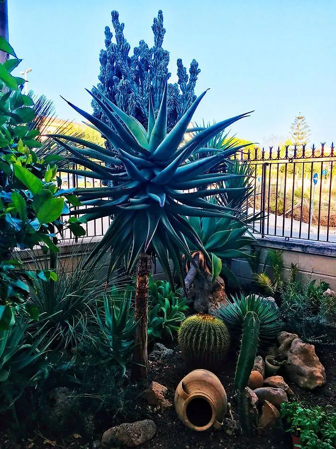 Holiday home Villa Sea Garden - Sicily In Pozzallo